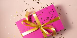 Gaveideer til din kone – den store guide til personlige, romantiske og mindeværdige gaver