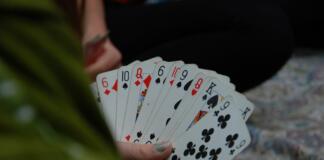 Mousel – et sjovt og taktisk kortspil for hele familien