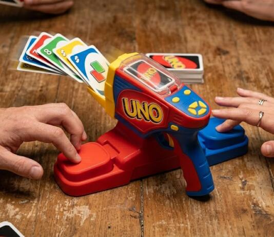 uno showdown action setup